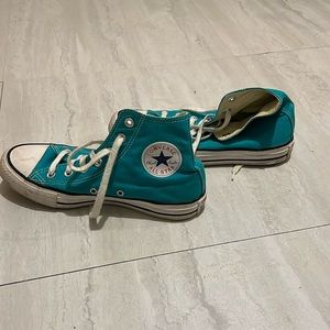 teal converse